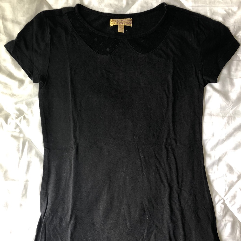 Black shirt